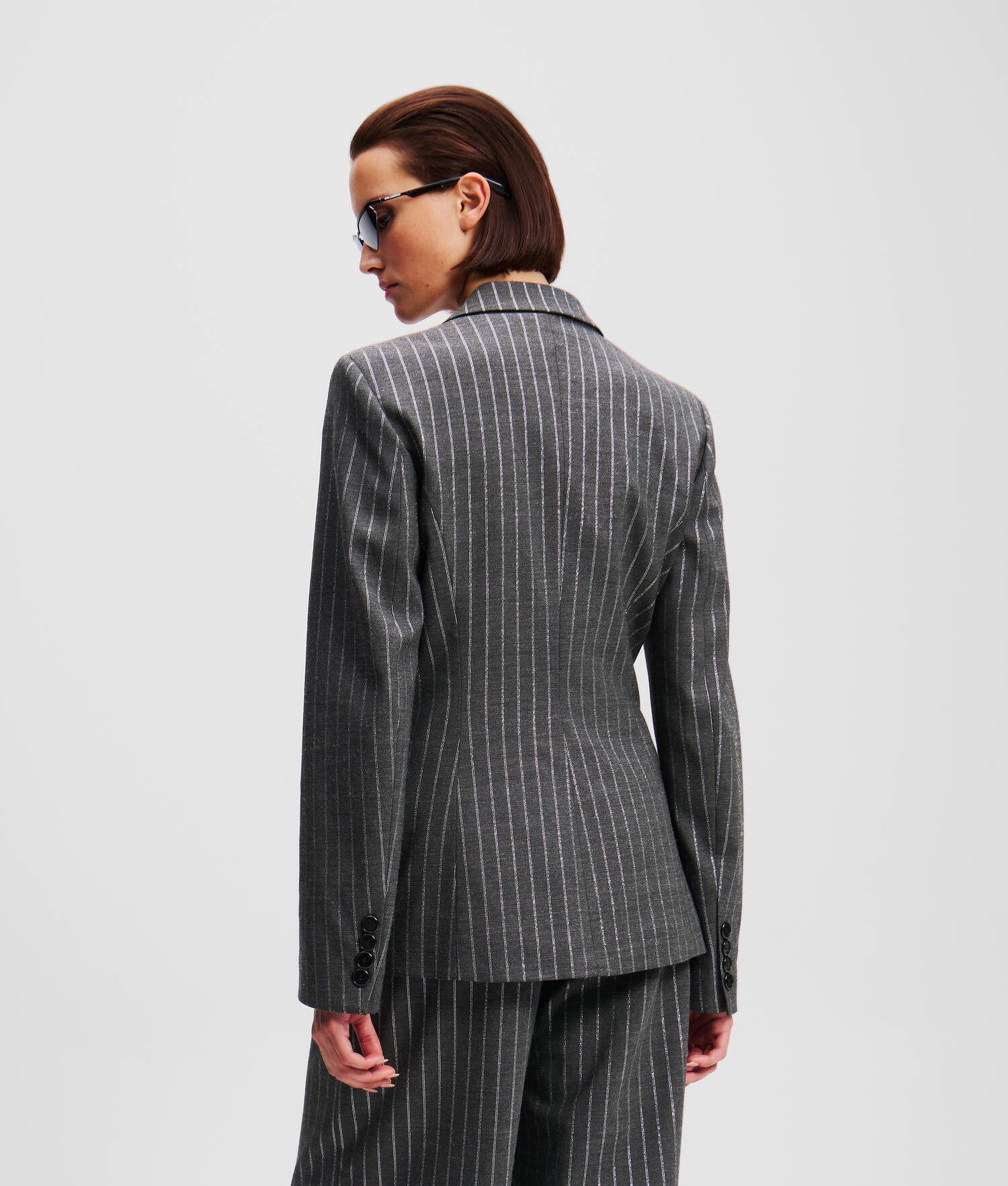 BLAZER À FINES RAYURES