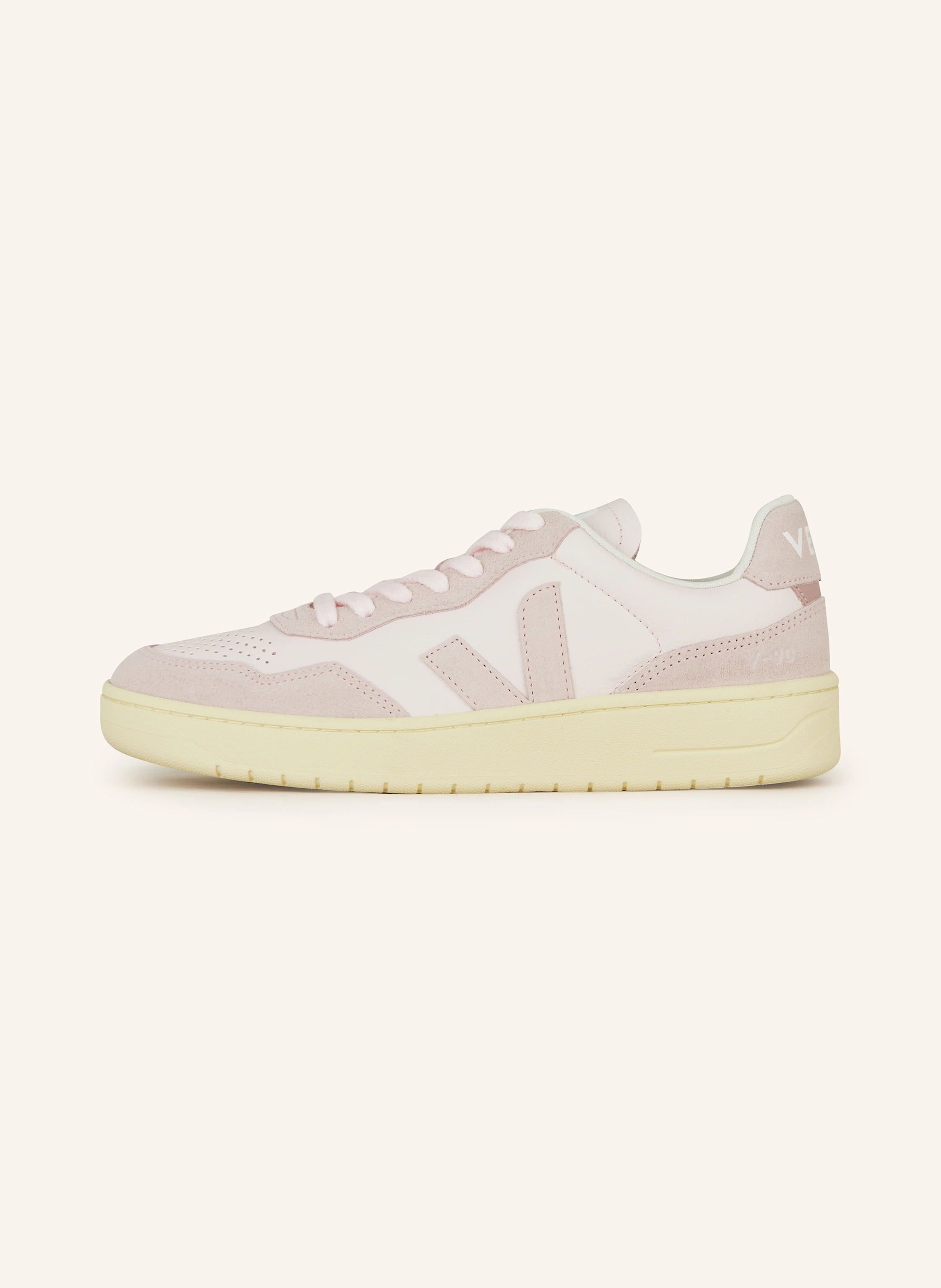 VEJA Sneaker V-90