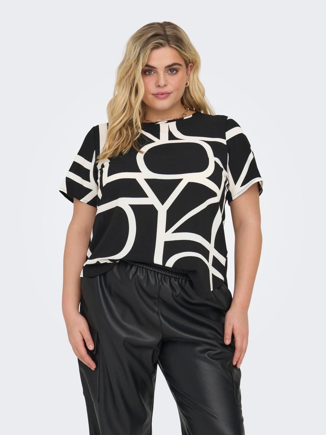 CARVICA Top Black
