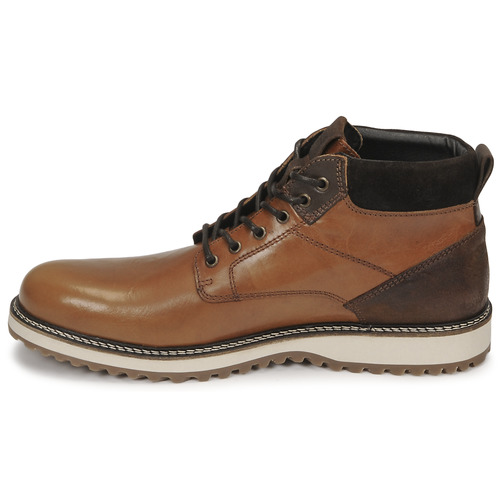 Casual Attitude - GOVAIN - Camel
