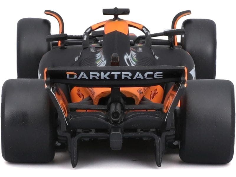 BBurago McLaren F1 MCL38 Piastri 2024 1:43 Sammlermodell im Massstab 1:43