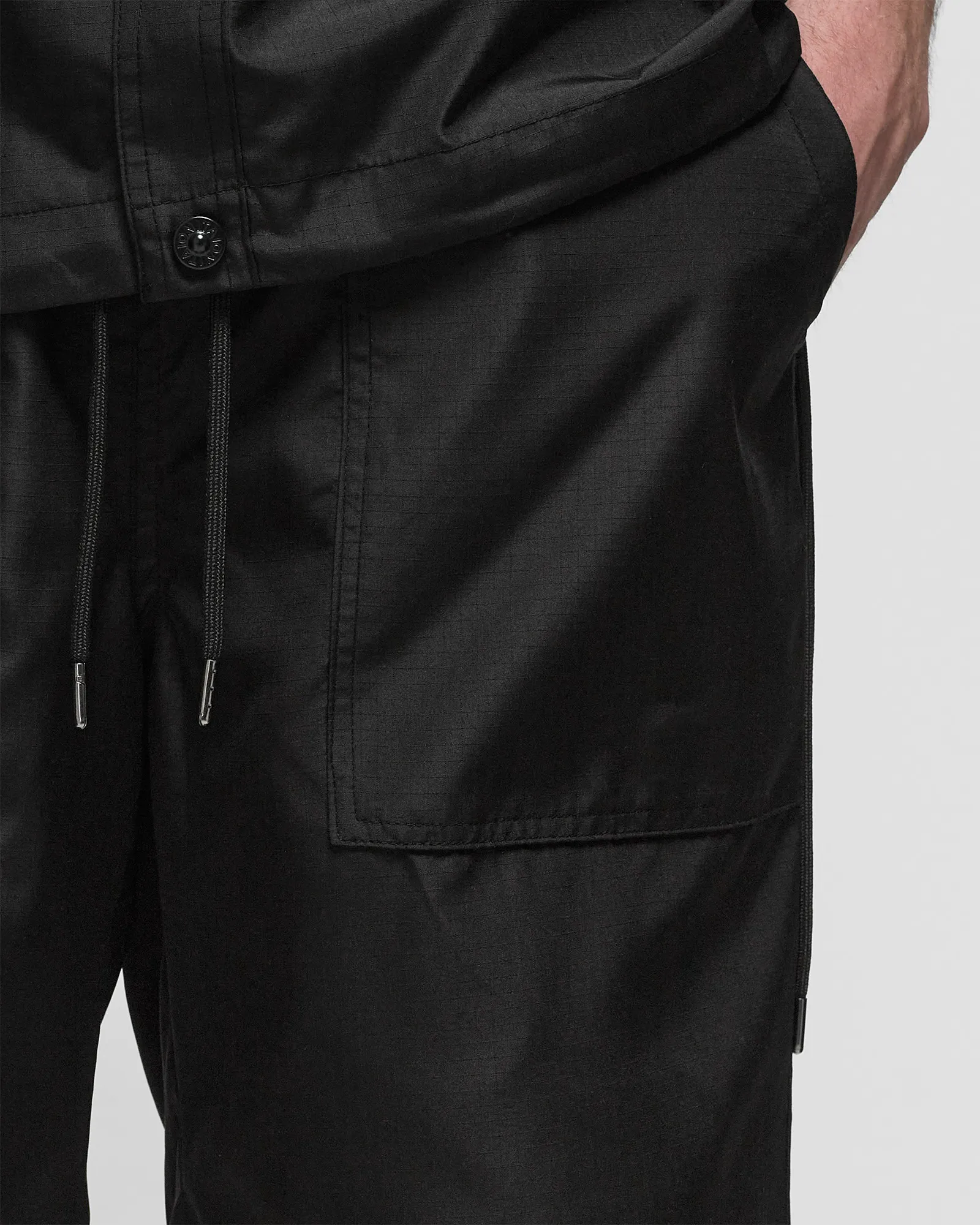 Taion MILITARY RVS SHORT PANTS
