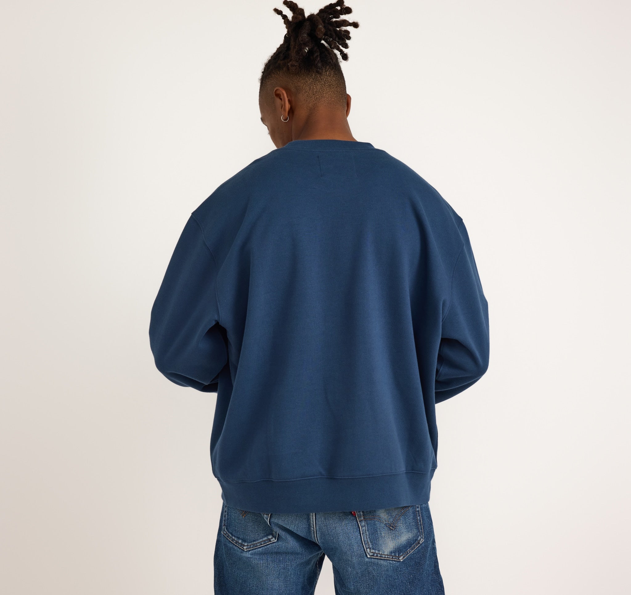 ORGANIC COTTON<br>Weekend Boxy Fit Crewneck Sweatshirt