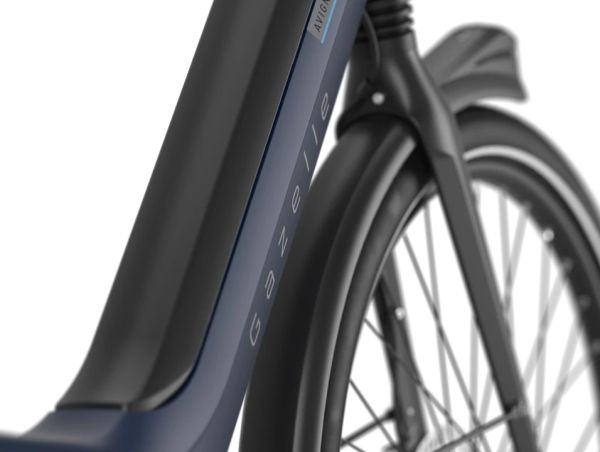Gazelle Avignon C8 HMB Midnight Blue - Elcykel - 2024