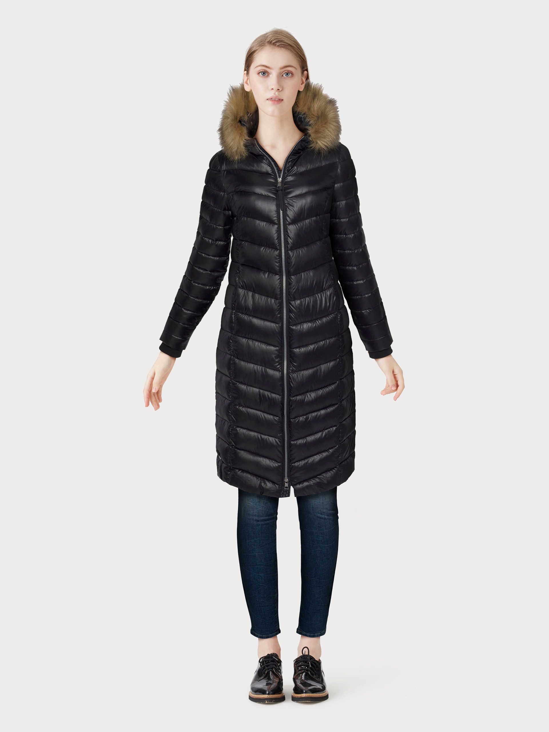 TOM TAILOR Slim-fit-Jeans »Alexa Slim«, mit Knopfleiste und dekorativ gesteppter Passe