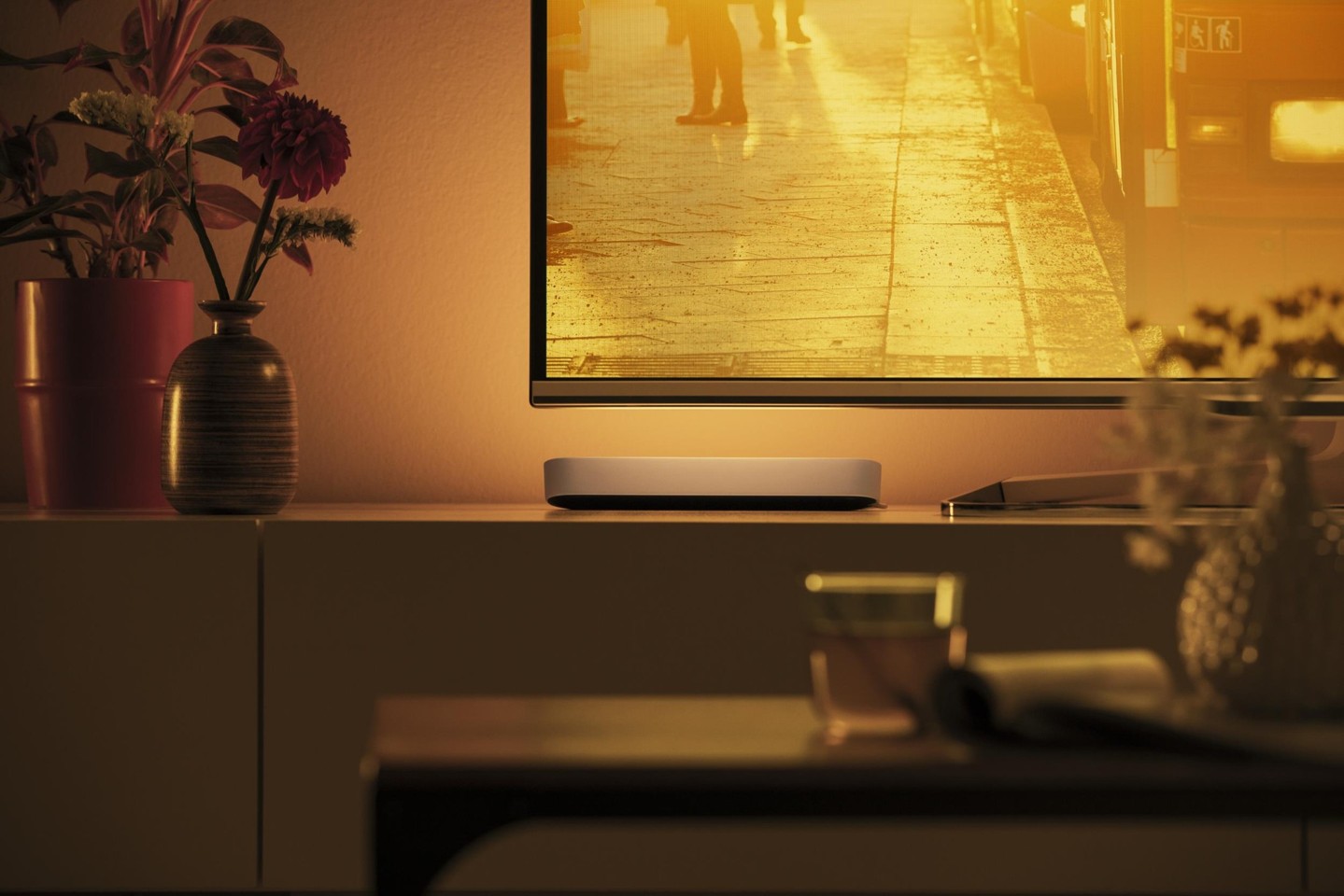 Philips Hue - Play Light Bar 2-Pack & Extension & LightstripStarter 2 meter - Bundle