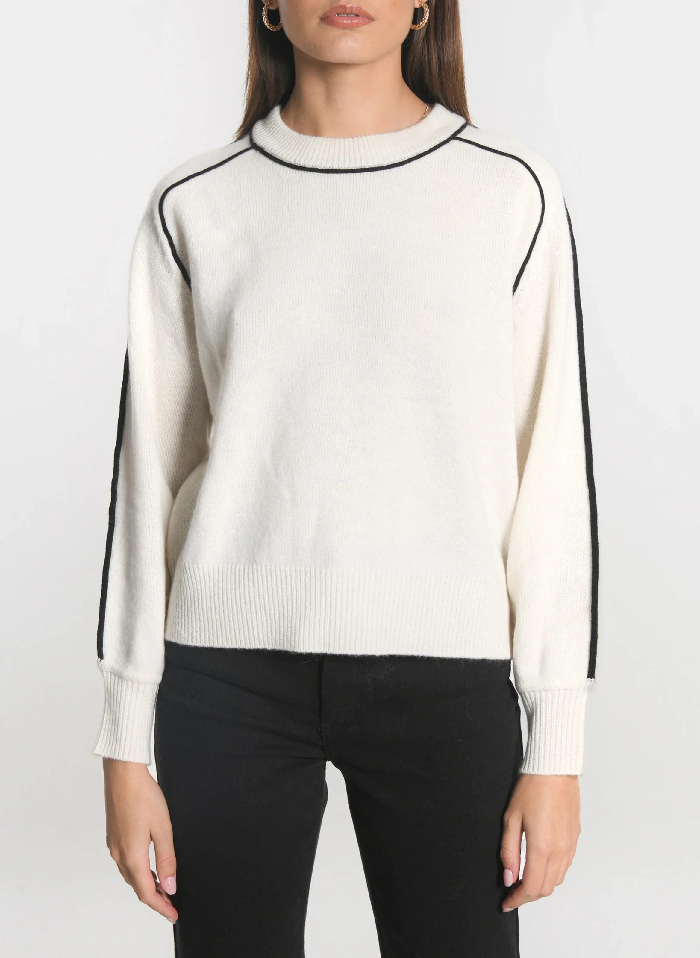 GABBY - Pull droit col rond en laine mélangée | Blanc