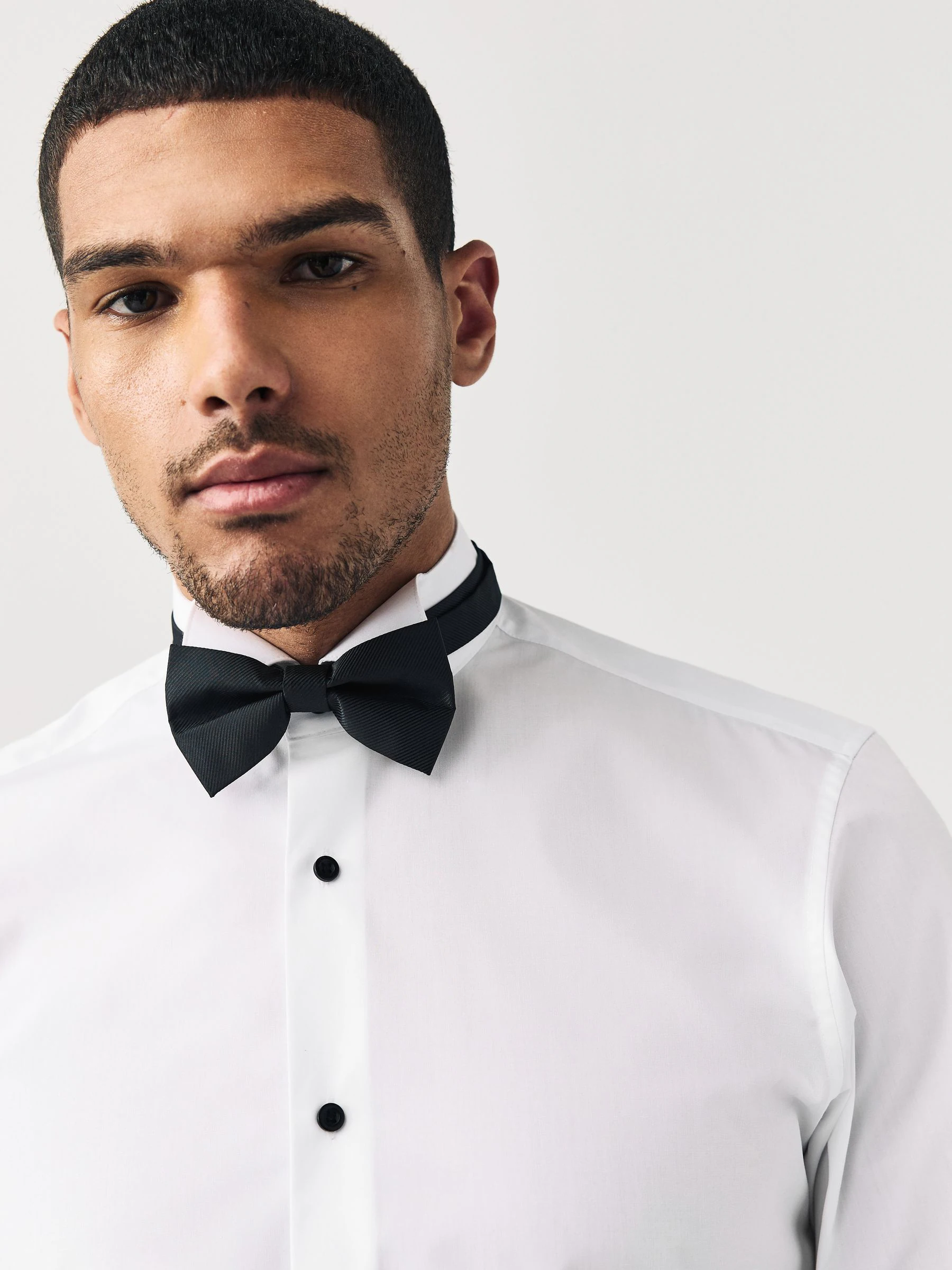 Wit - Normale Pasvorm - Double Cuff Regular Fit Shirt And Bow Tie Pack