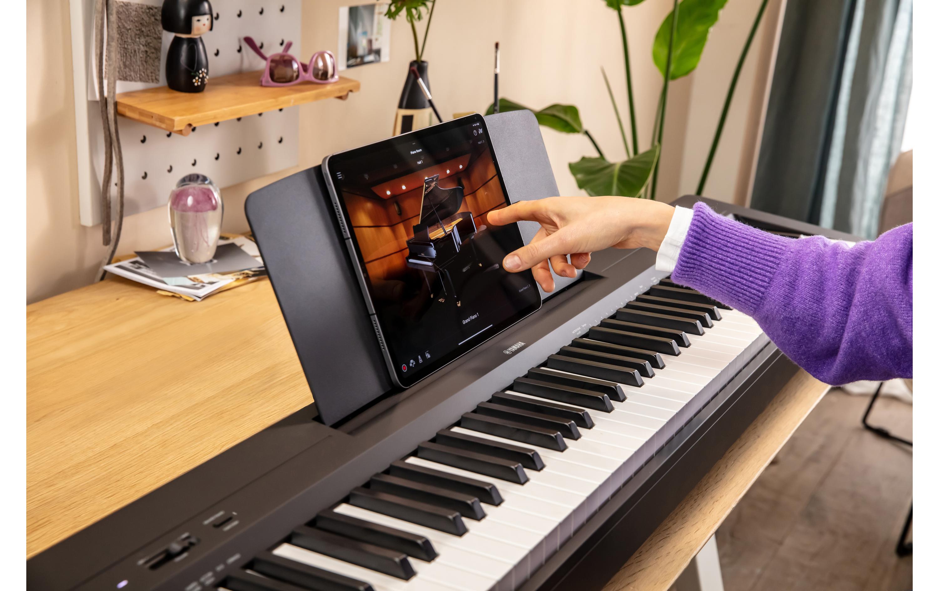 E-Piano P-145BT<br>Portables Piano mit 88 Tasten und Bluetooth
