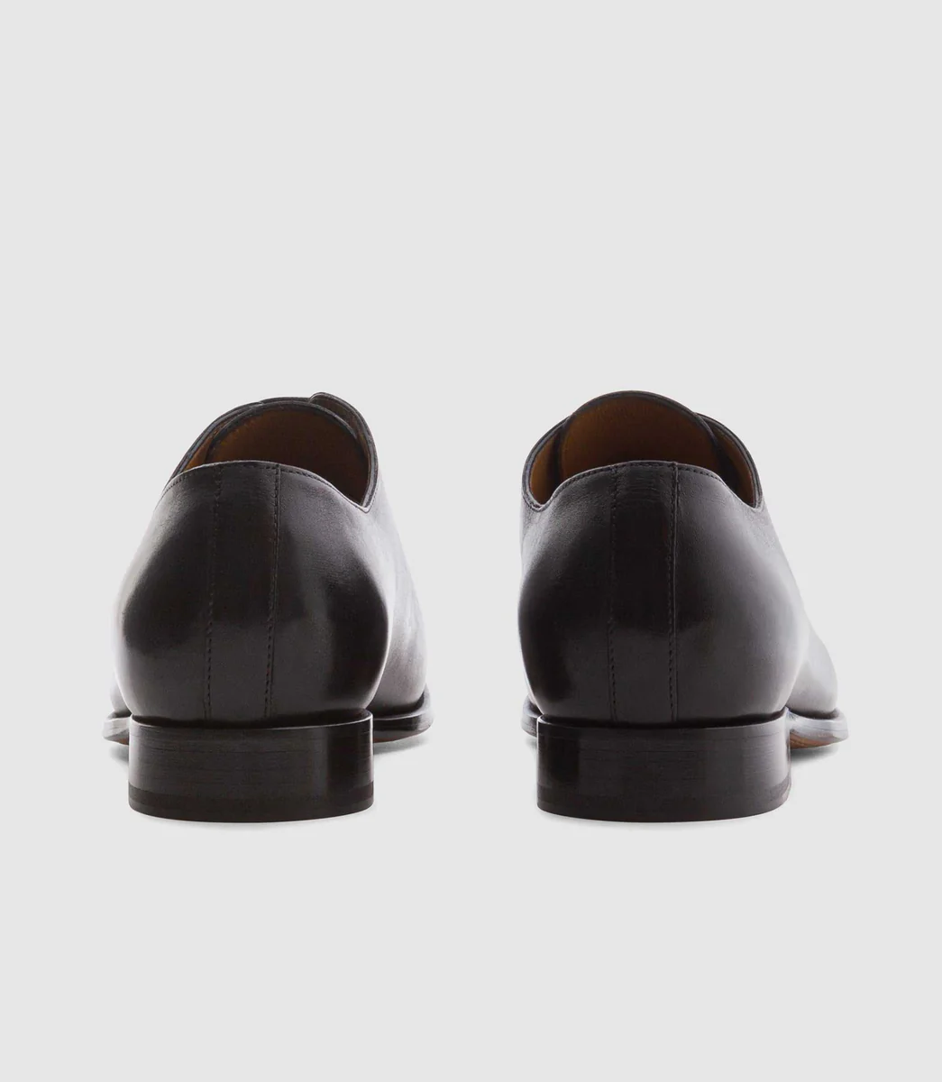 Richelieu en cuir noires EDMONDO