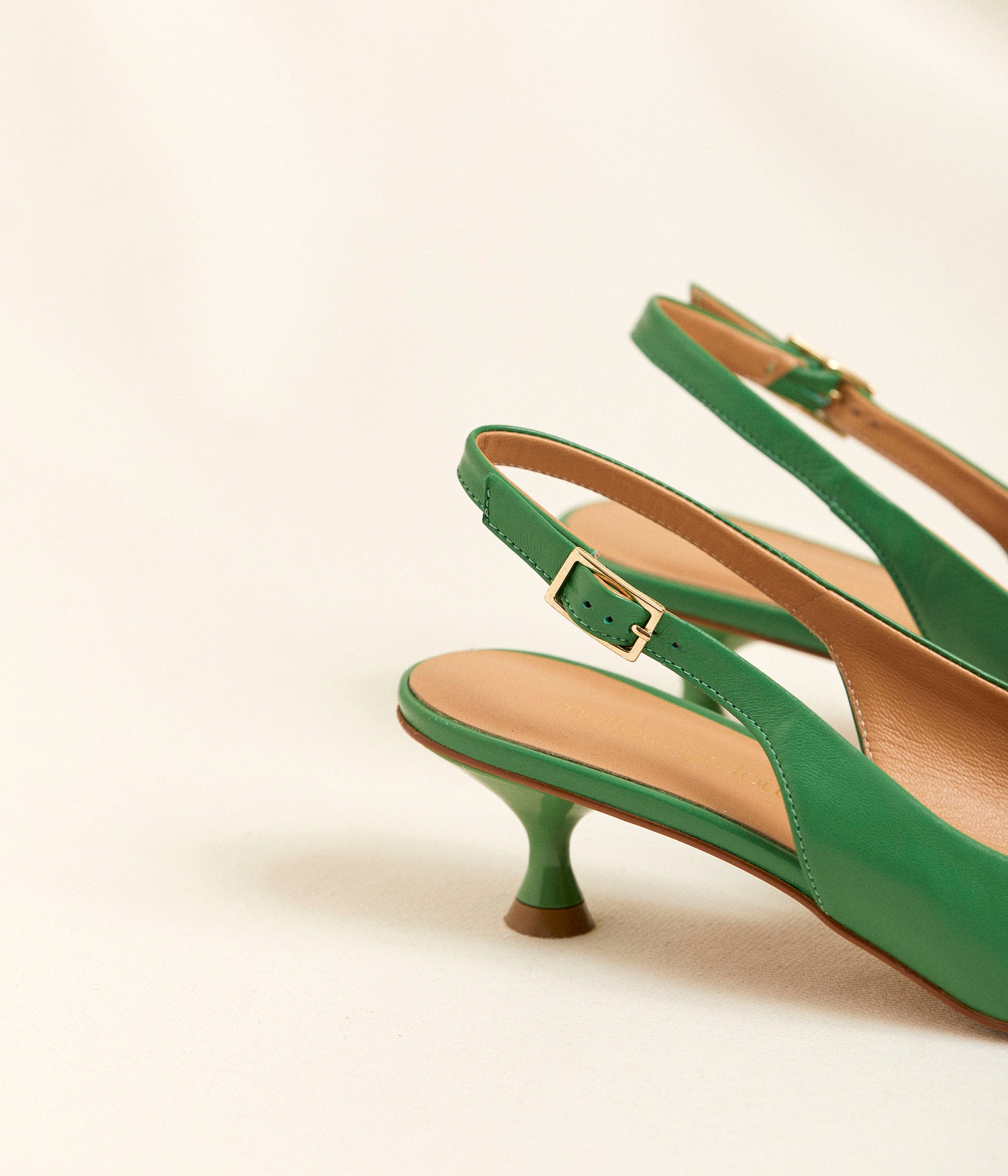 Slingback cuir vert Esmé