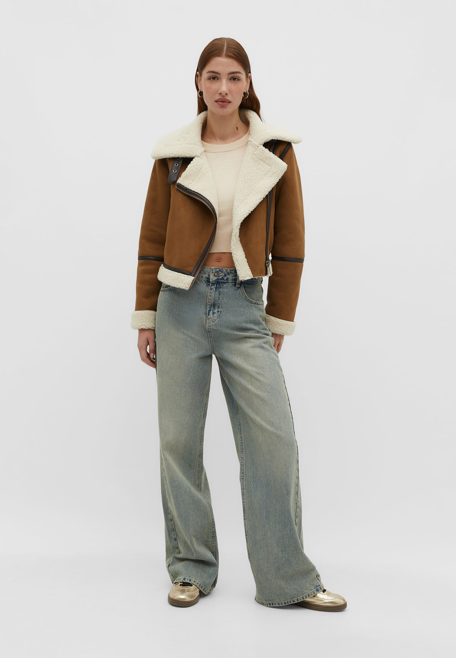 Jaqueta biker cropped dupla face com contraste