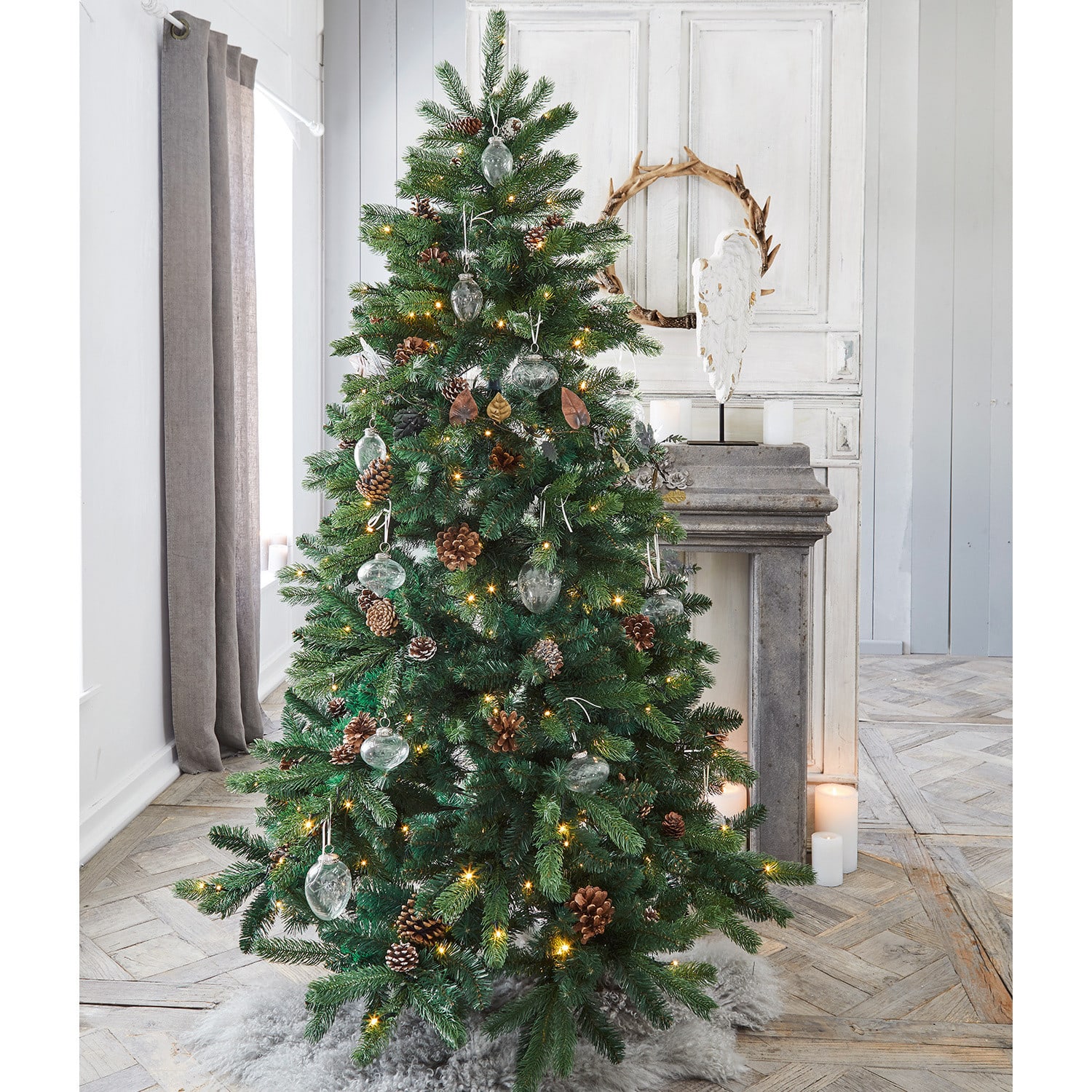 Weihnachtsbaum Helford 180x116 cm