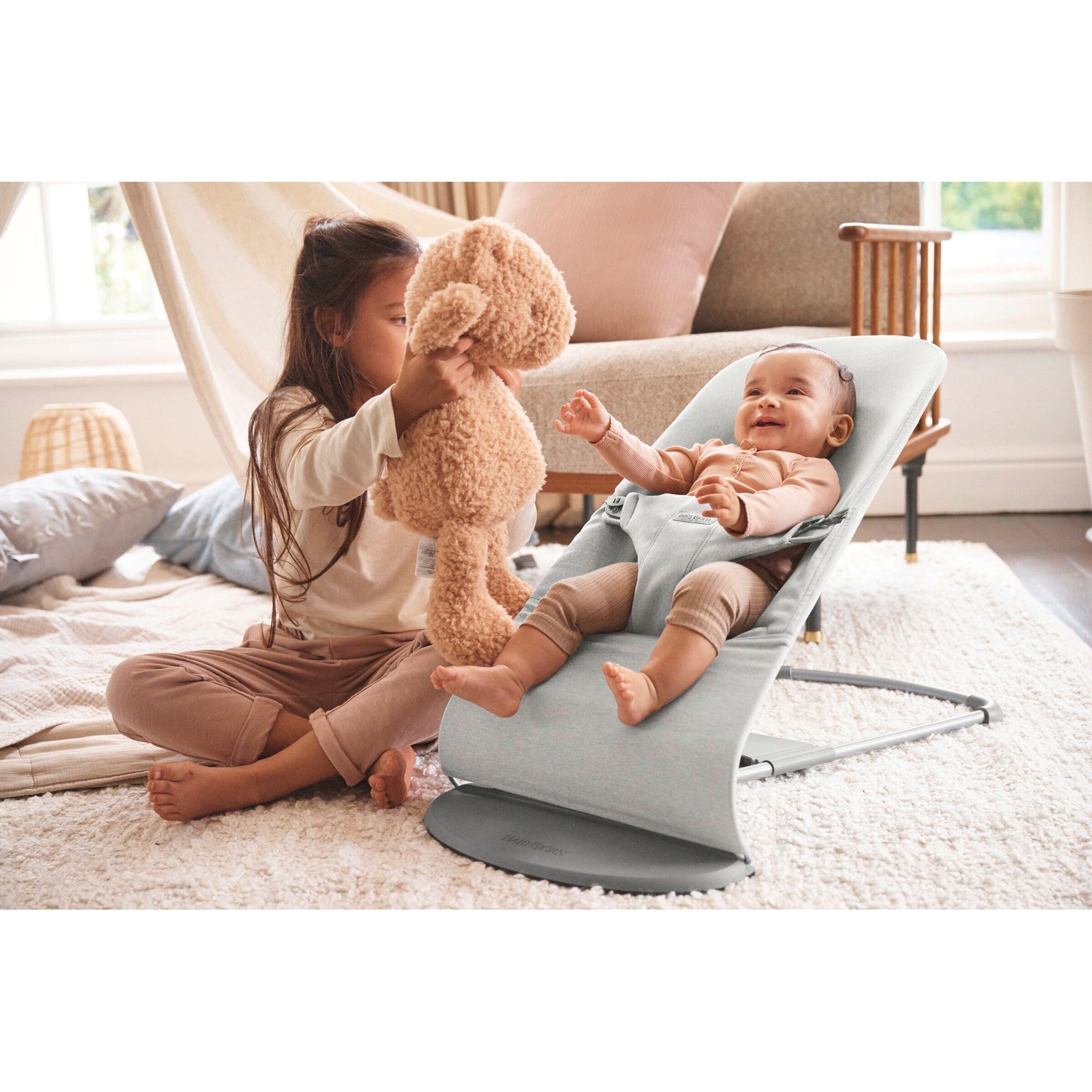 BabyBjörn Babywippe Bliss gewebt Hellgrau Mélange