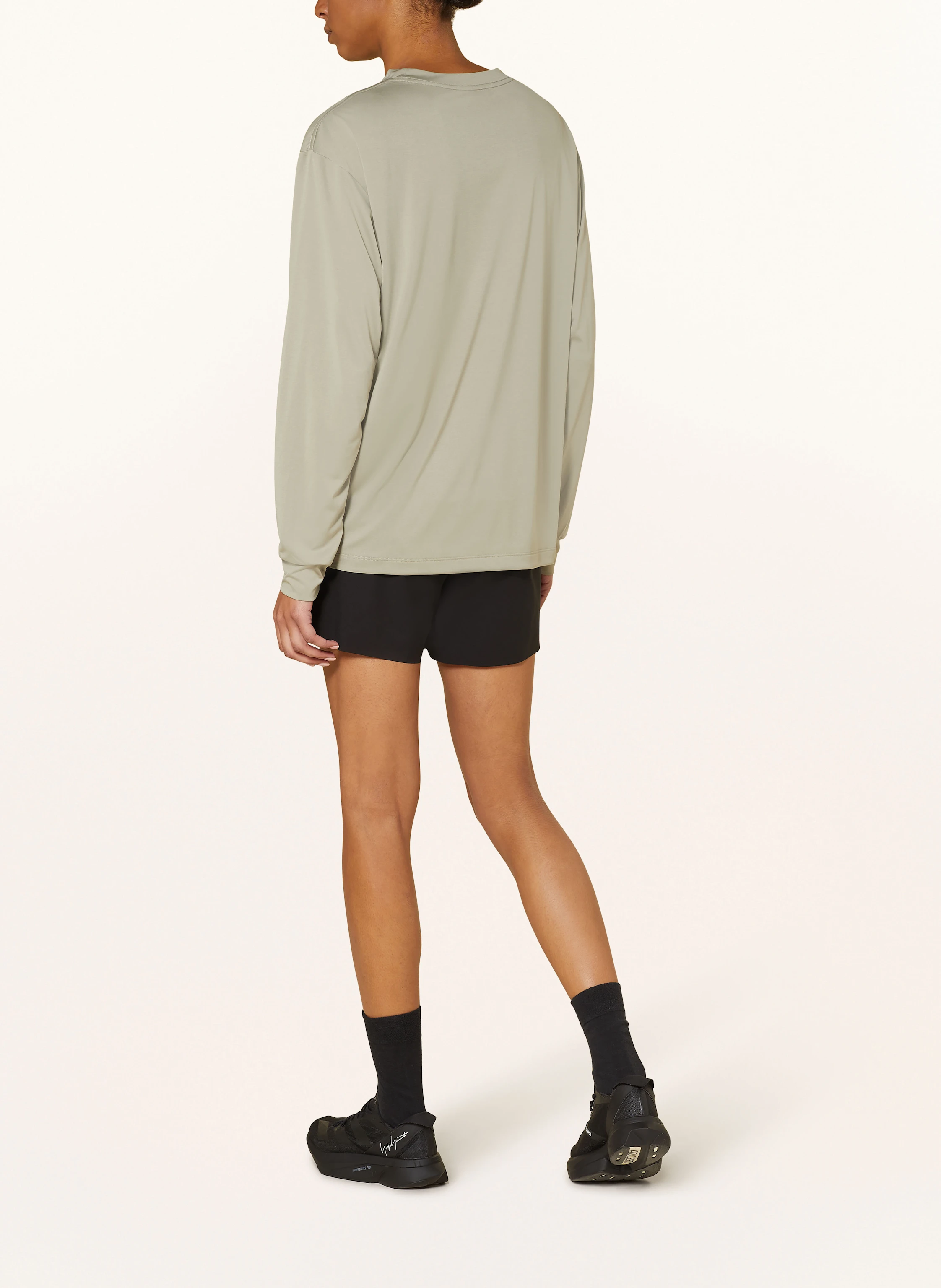 SATISFY Laufshirt AURALITE™