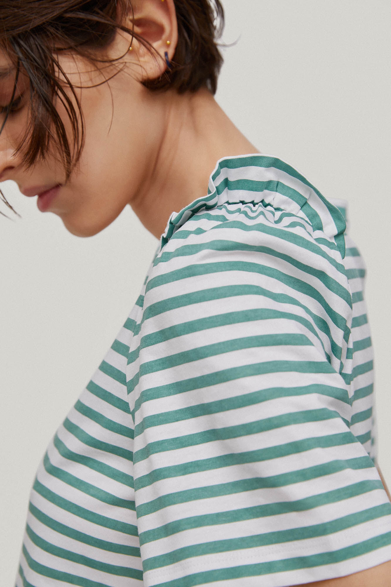 Camiseta listrada de manga curta - Verde
