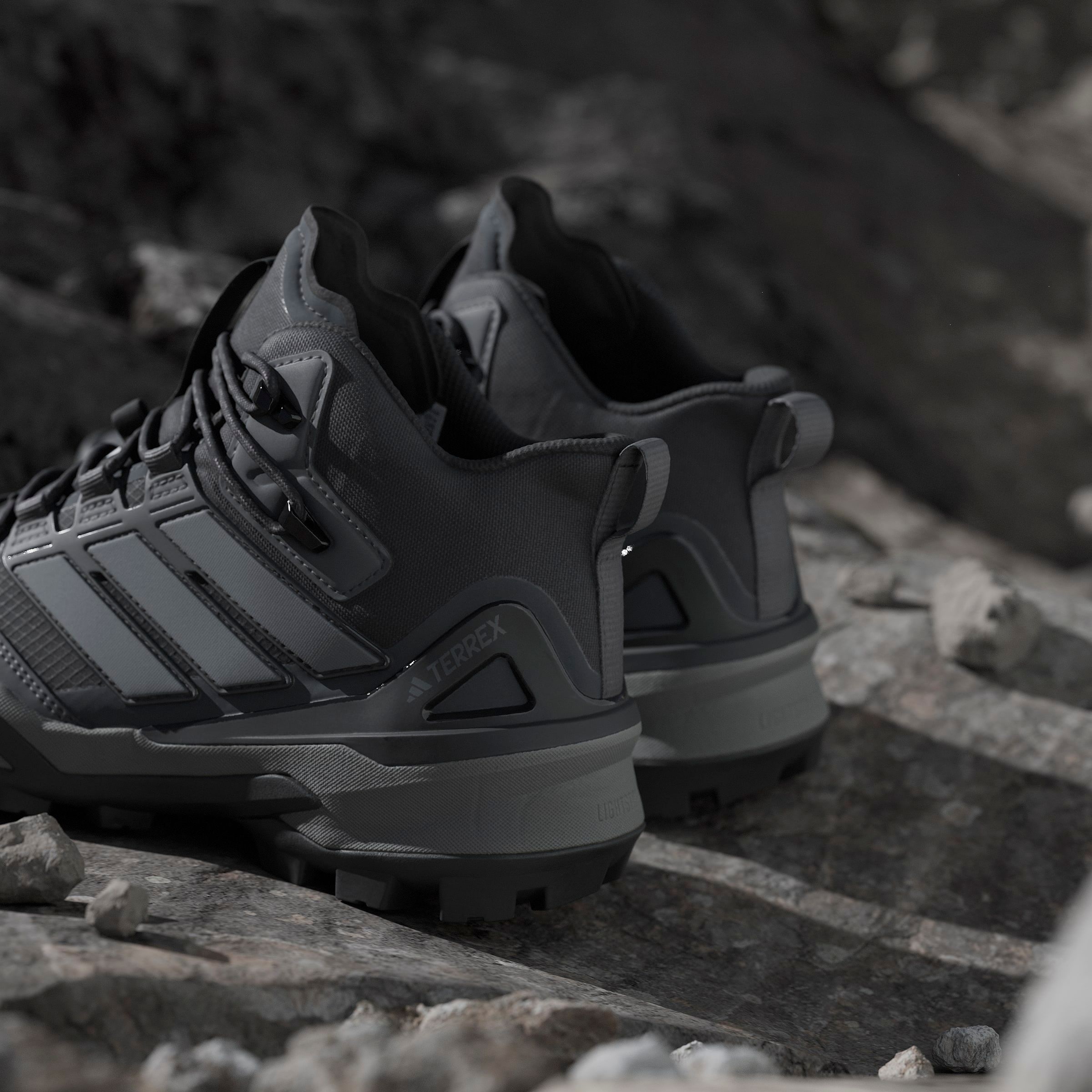 adidas TERREX Wanderschuh »TERREX SKYCHASER MID GORE-TEX«  wasserdicht
