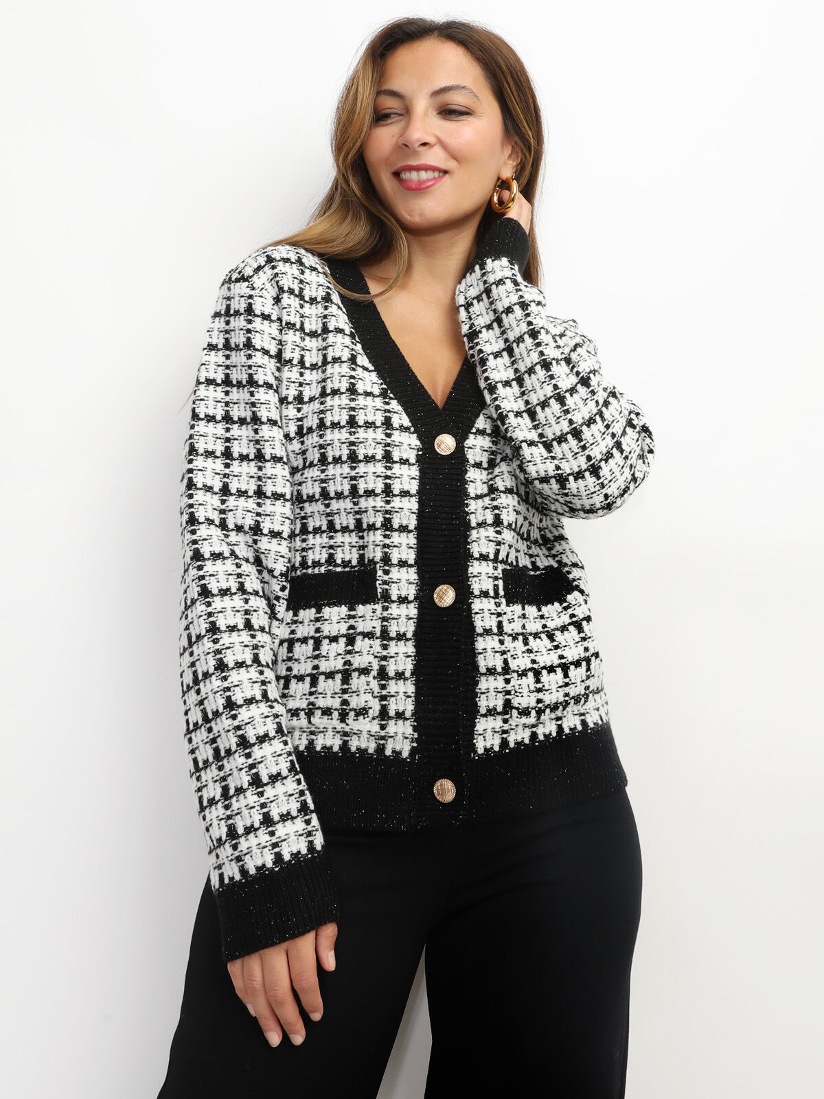 Cardigan en tweed à boutons dorés- Noir et Blanc