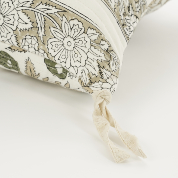Sierkussen bloemen beige - l35xb25xh10cm