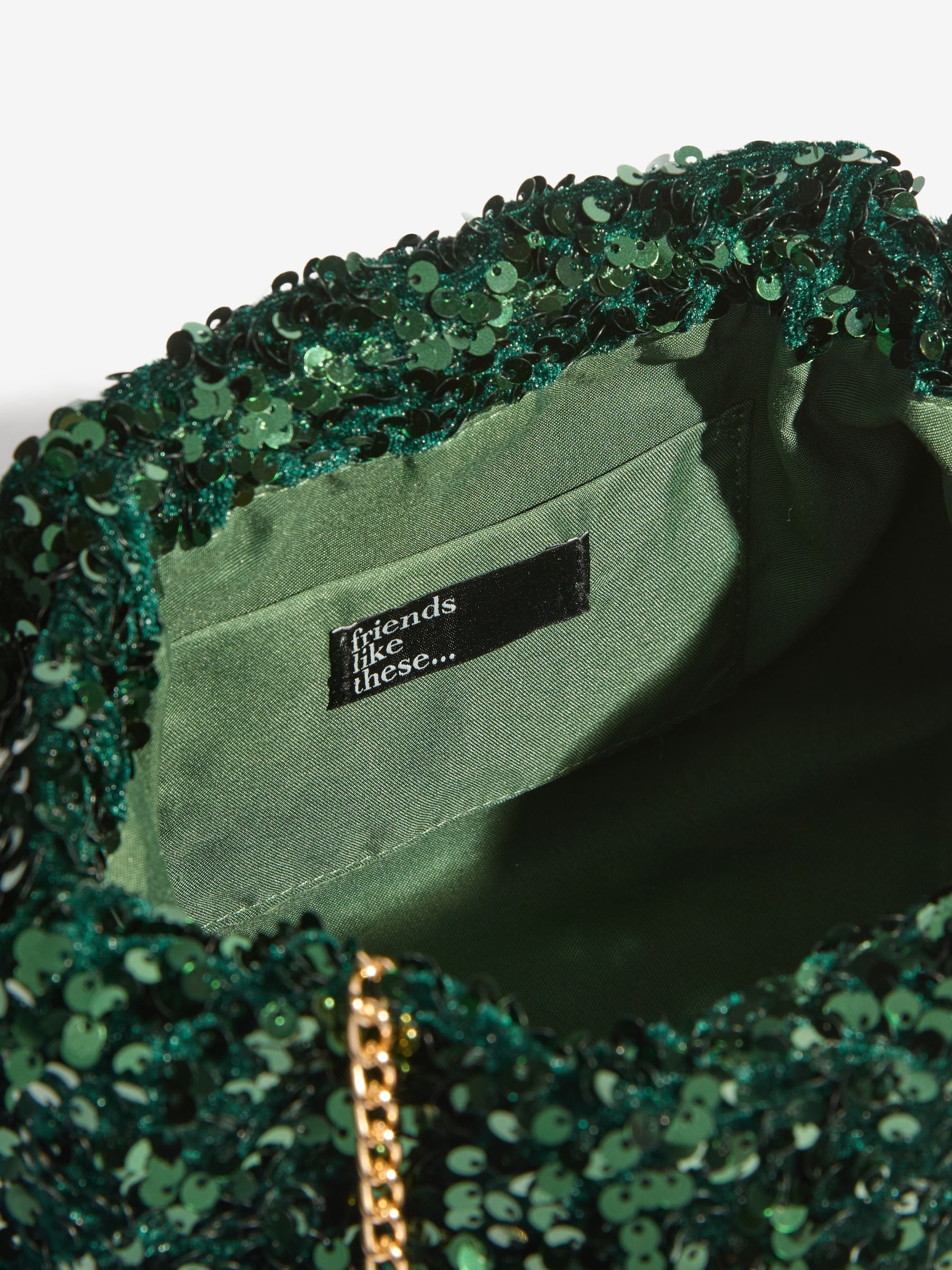 Zilveren lovertjes - Friends Like These Scrunch Clutch Bag