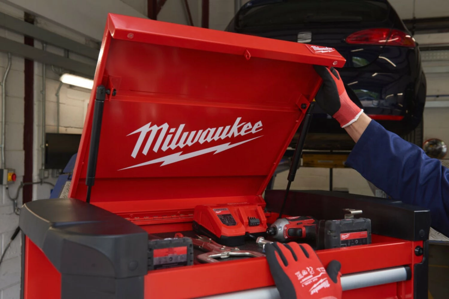 Milwaukee 4932478849 Stalen gereedschapswagen met 7 lades - 30˝ / 78 cm