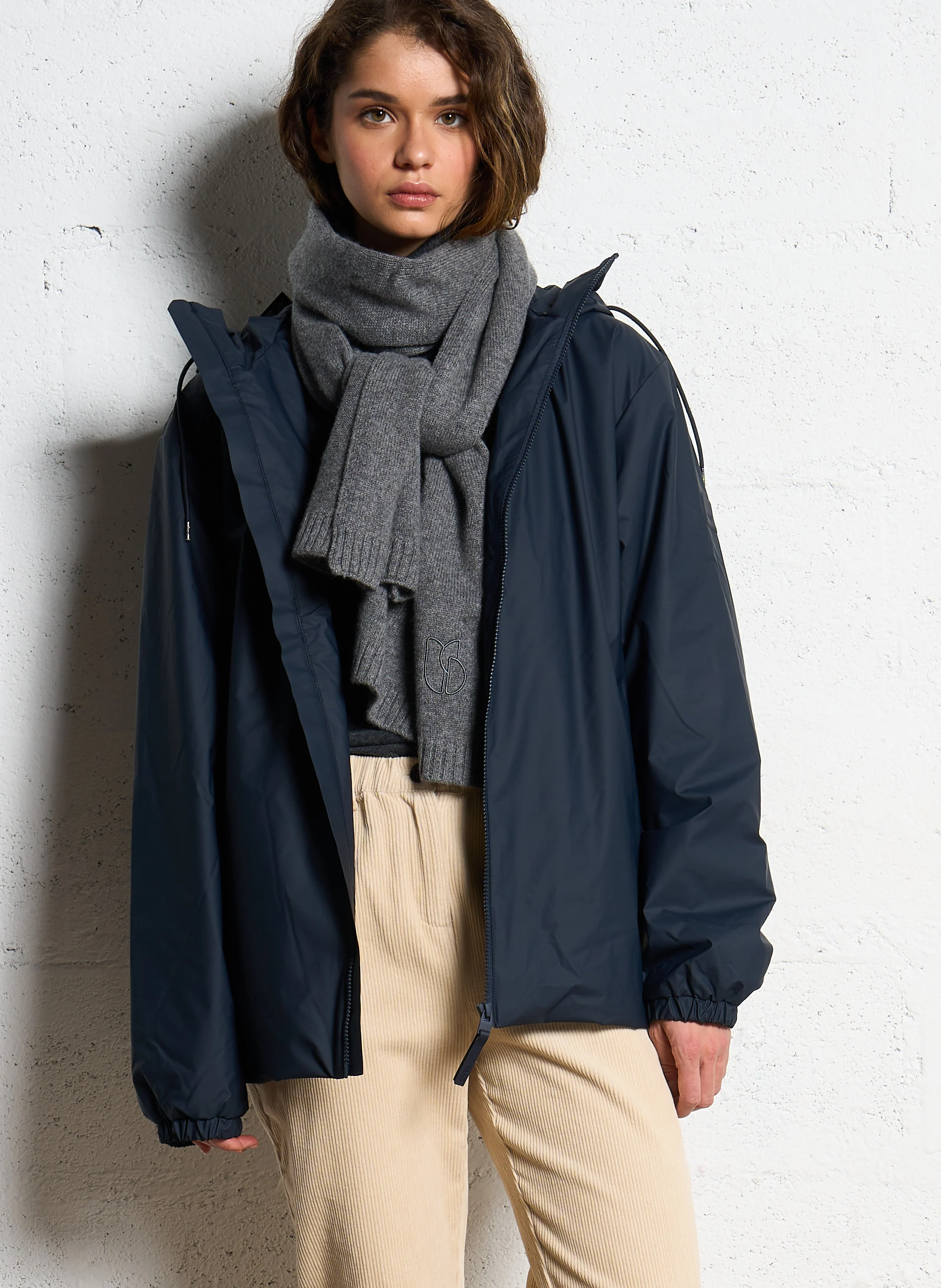 LOHJA - Imperméable droit col montant à capuche | Bleu
