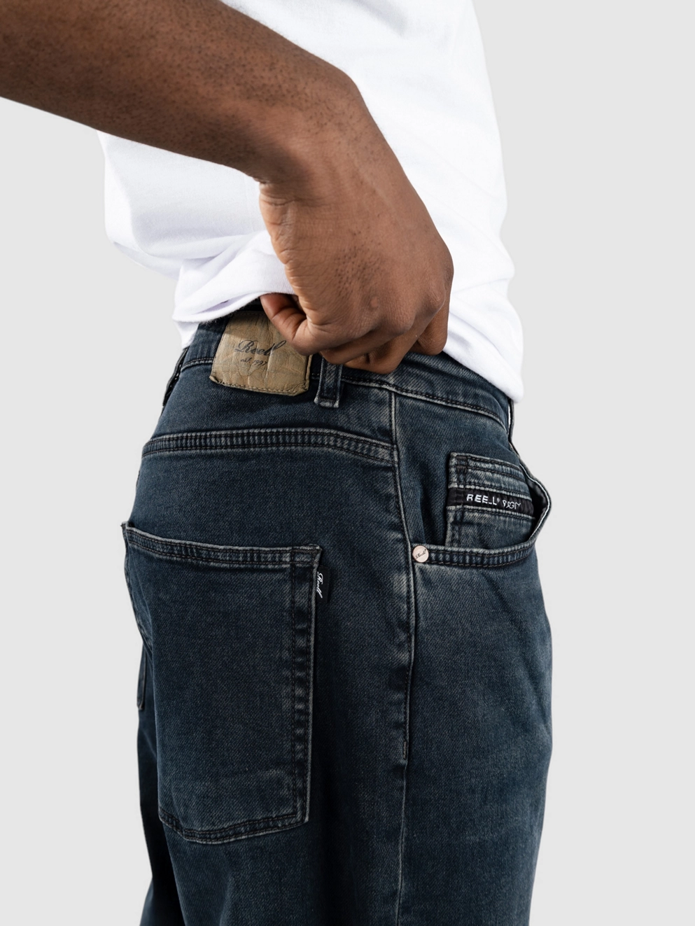 REELL Baggy Jeans rusty