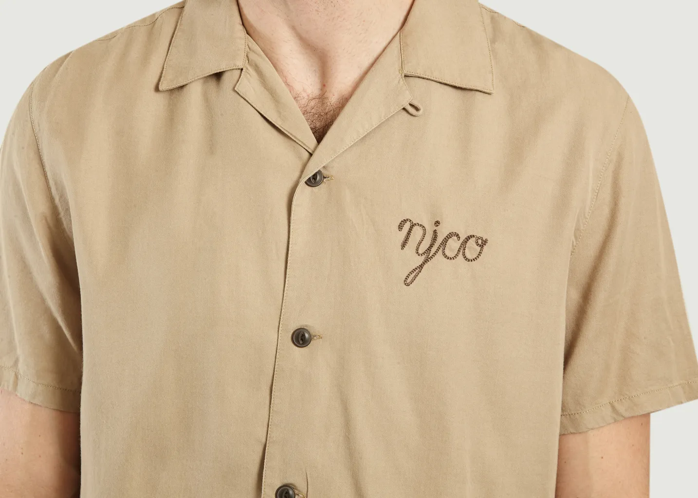 Chemise manches courtes à lettrage brodé Arvid Nudie Jeans