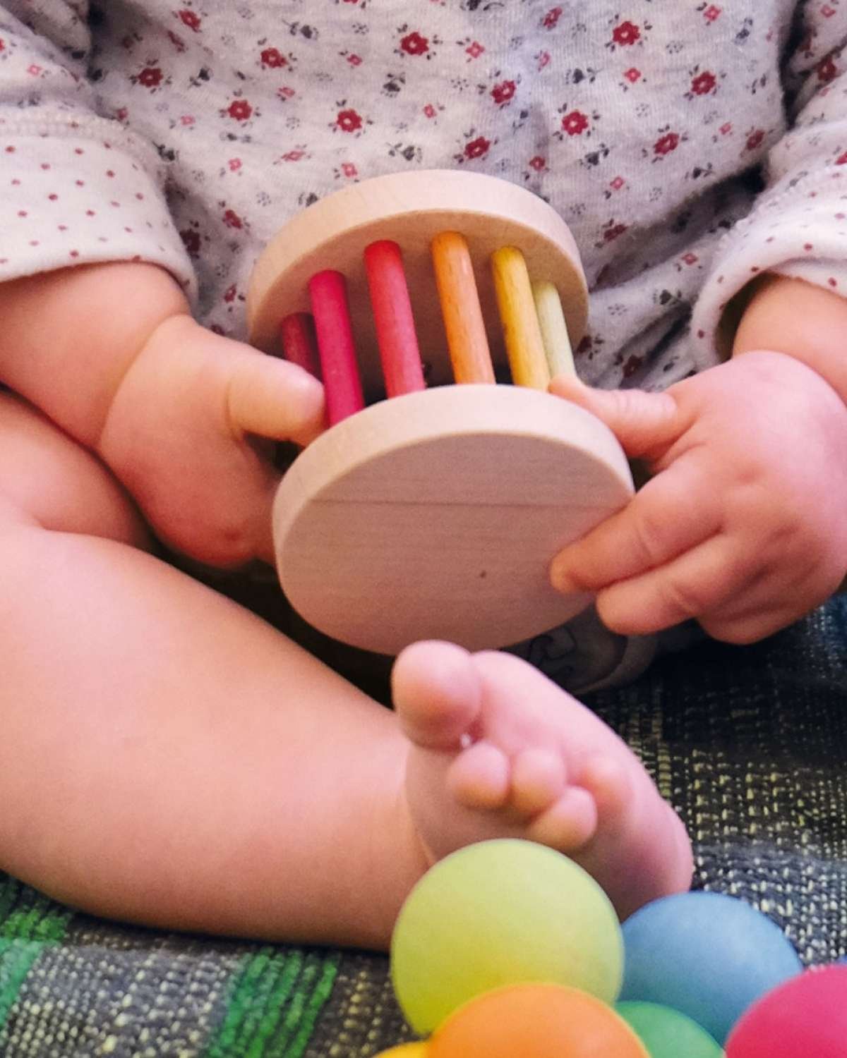 Babyleke – Rullende Rangle i Tre | Mini Rolling Wheel