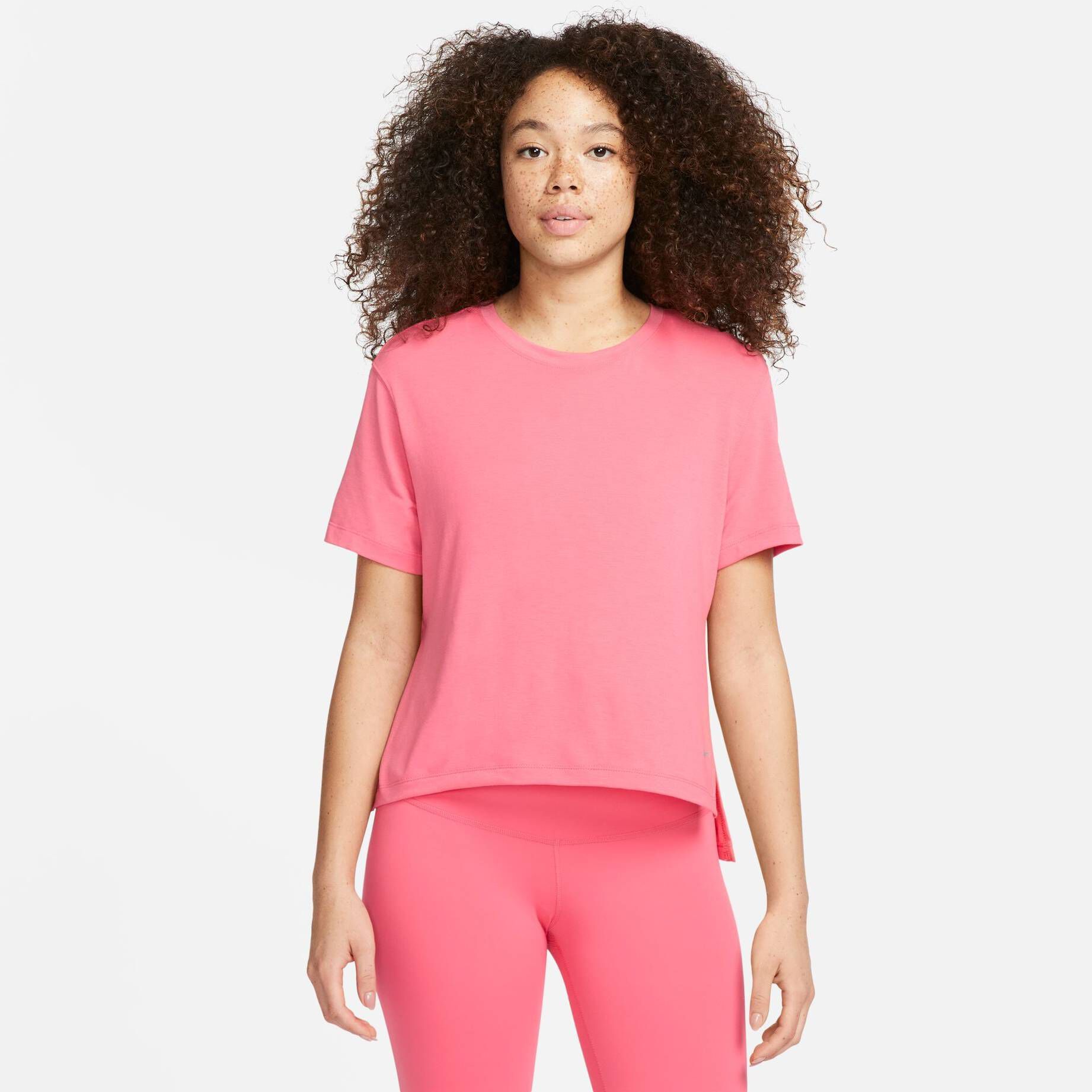 Nike| Damen T-Shirt YOGA Loose Fit