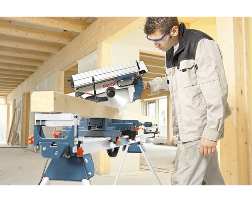Bosch Professional GTM 12 JL combinatiezaag inclusief cirkelzaagblad en duwstok