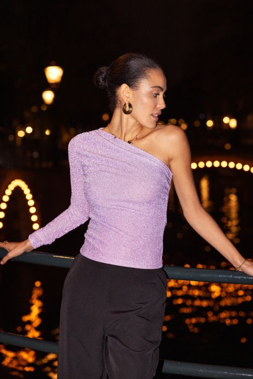 Lila one-shoulder top met lurex
