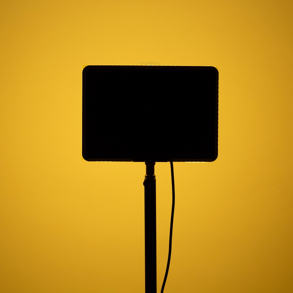 (185x130mm) Professionelles USB Video Selfie Licht LED Beleuchtung mit 9 Farbfilter   5 Stufen für YouTuber / Influencer