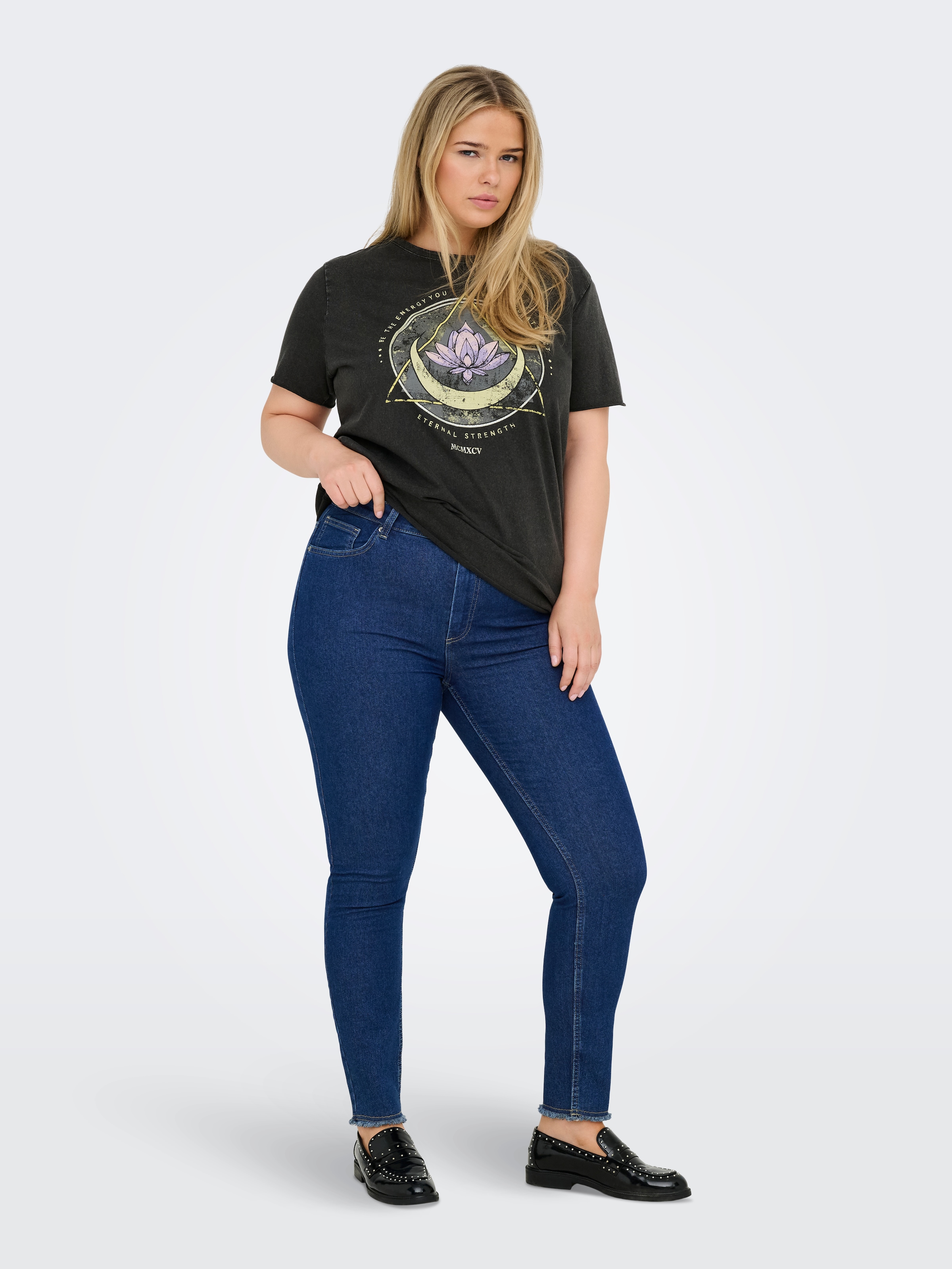 ONLY CARMAKOMA Skinny-fit-Jeans »CARHUSH MID SKINNY ANK RW DNM AKM187«