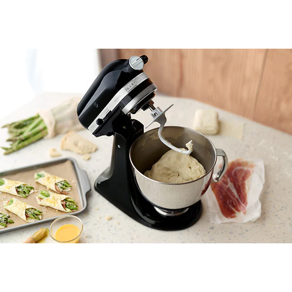 Robot artisan noir 5KSM175PS avec accessoires supplémentaires Kitchena