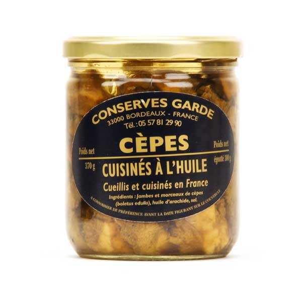 Cèpes cueillis en France cuisinés à l'huile jambes et morceaux