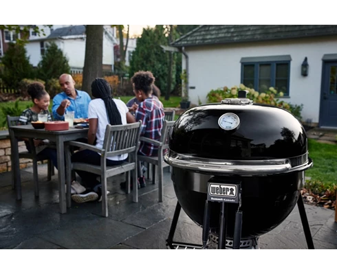 Weber Summit Kamado E6