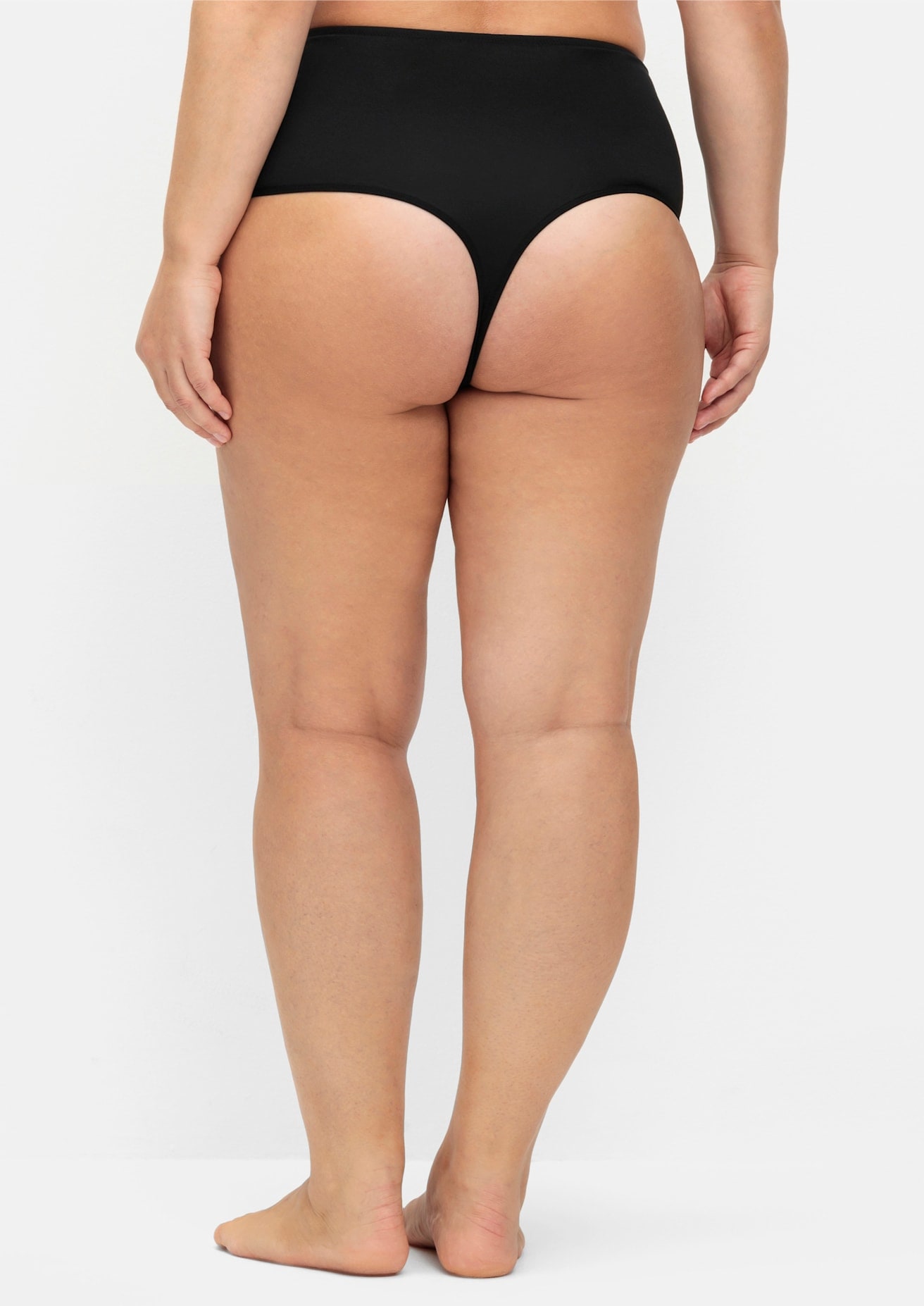 Sheego String