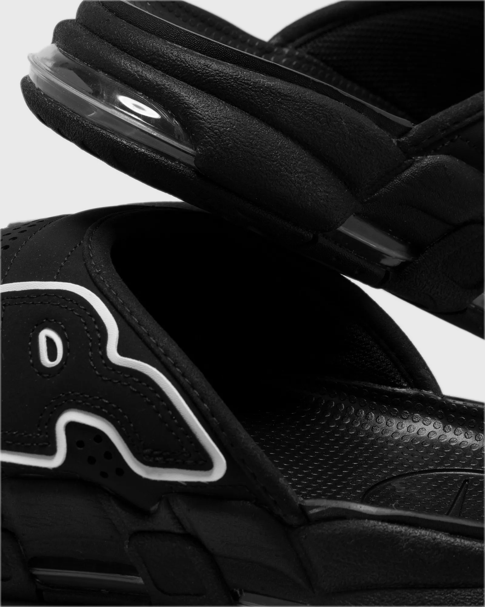Nike Air More Uptempo