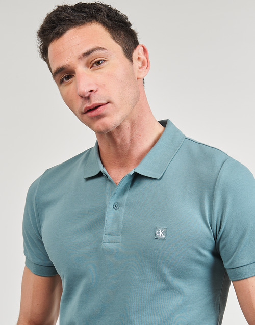 Calvin Klein Jeans - CK EMBRO BADGE SLIM POLO - Bleu