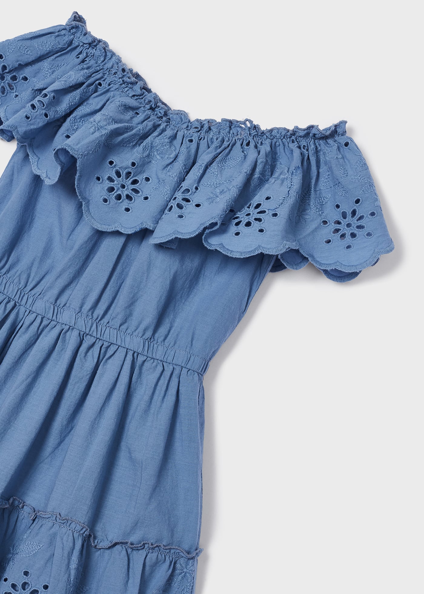 Vestido de algodão com estampa perfurada para meninas