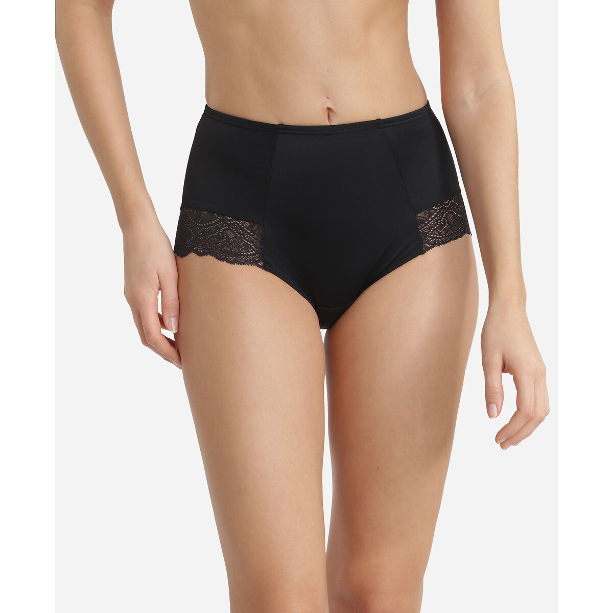 Calcinha de cintura alta DIM, efeito barriga lisa Eco Dim