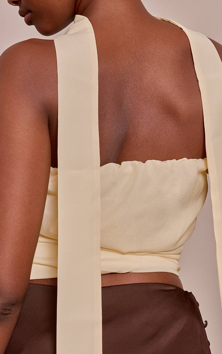 Butter Cream Top Bandeau En Mousseline Avec Détail Foulard