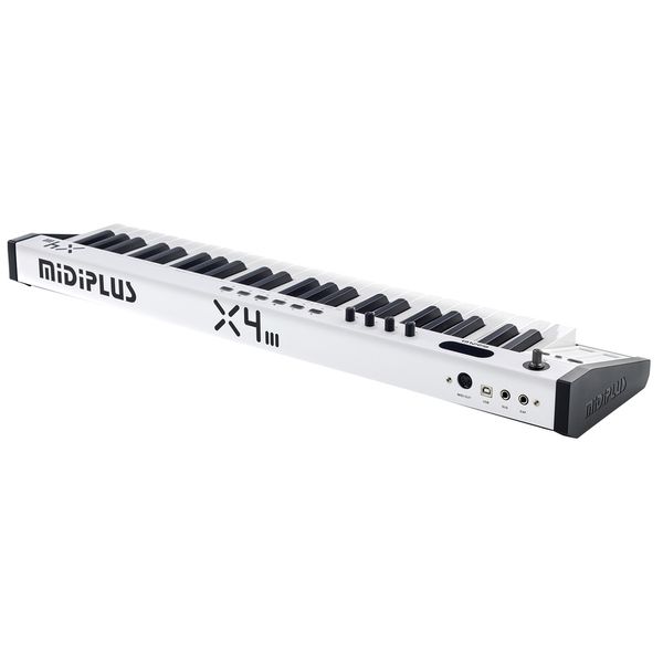 Midiplus X-4 III