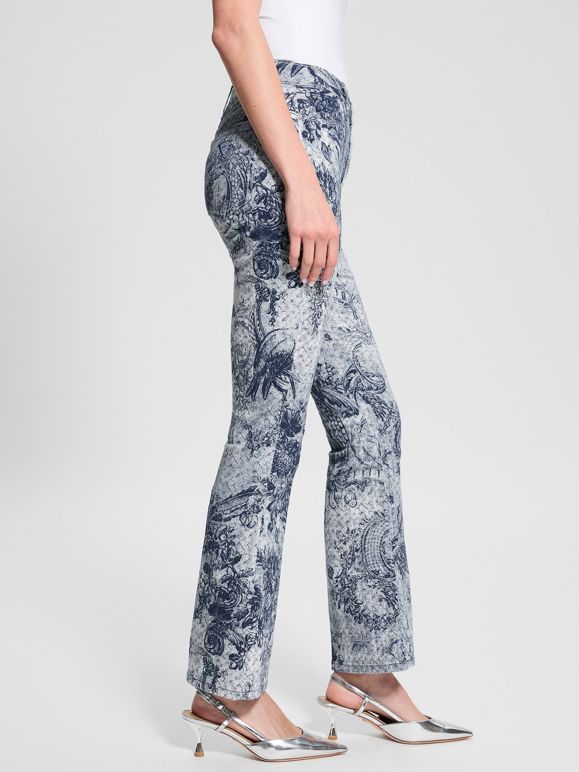 Calça jeans flare estampada e sexy