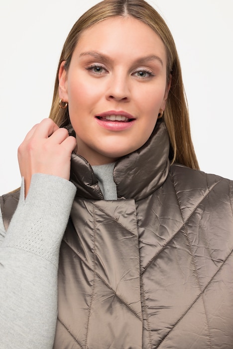 Steppweste, Stehkragen, Druckknöpfe, Zipptaschen