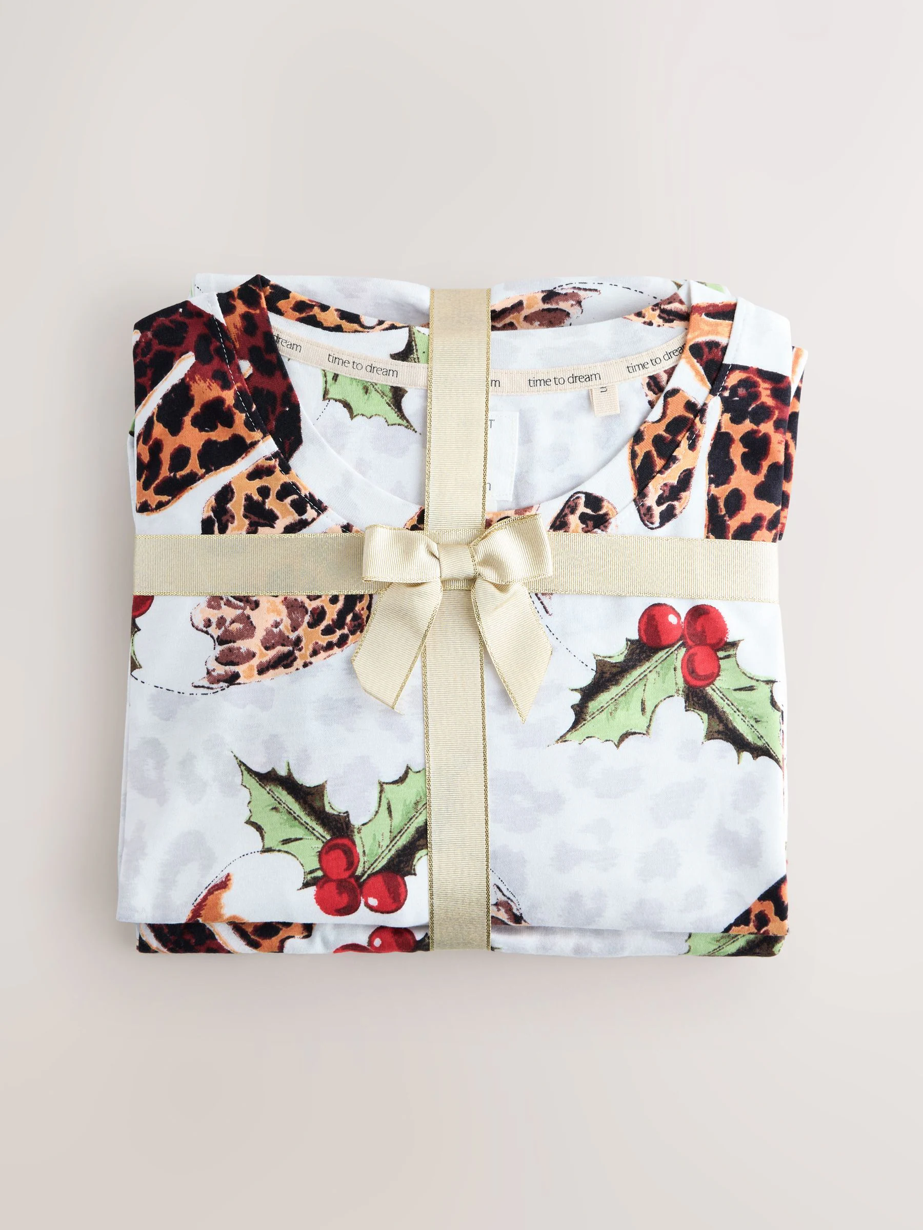 Crèmekleurige kerstpudding - Pyjama met lange mouwen