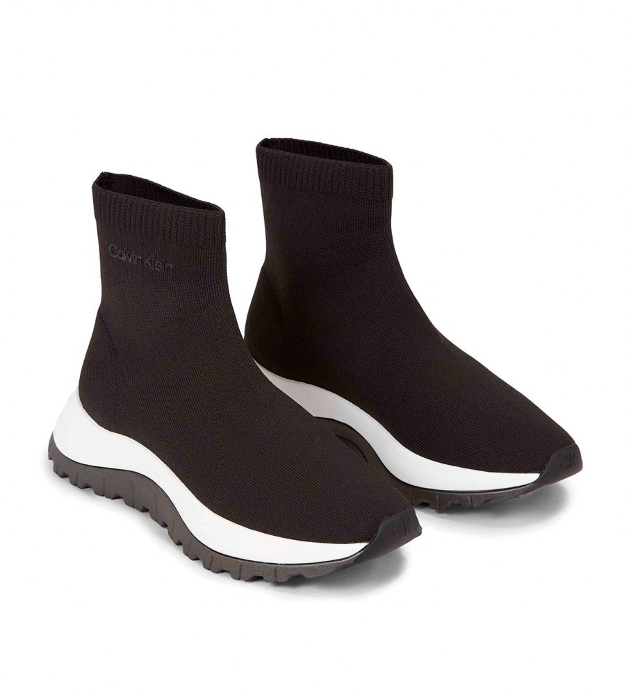 Botas de cano curto Calvin Klein com sola bicolor pretas