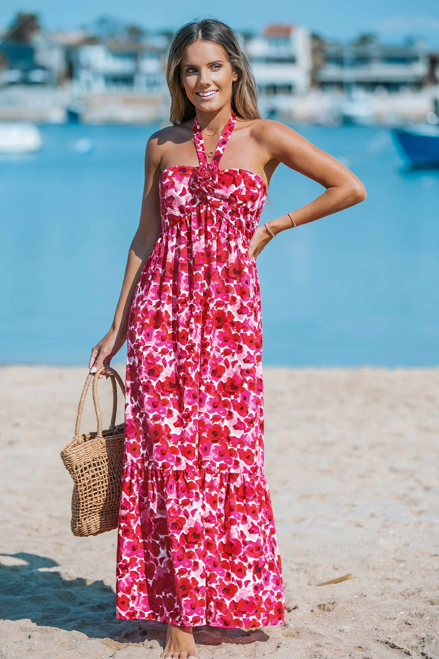 Robe maxi avec col licou à fleurs rouges