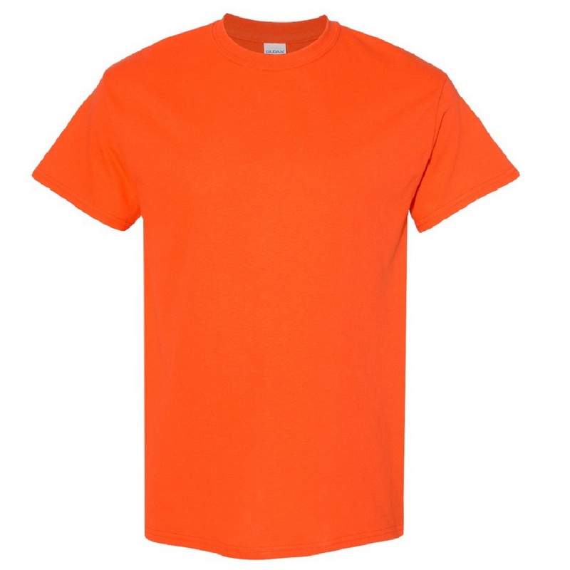 Camiseta básica de manga curta Gildan Heavy Cotton, 100% algodão grosso.